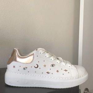 Skechers High street- Eye in the sky